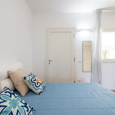 Maison Aurora - Loft Mare Lägenhet *